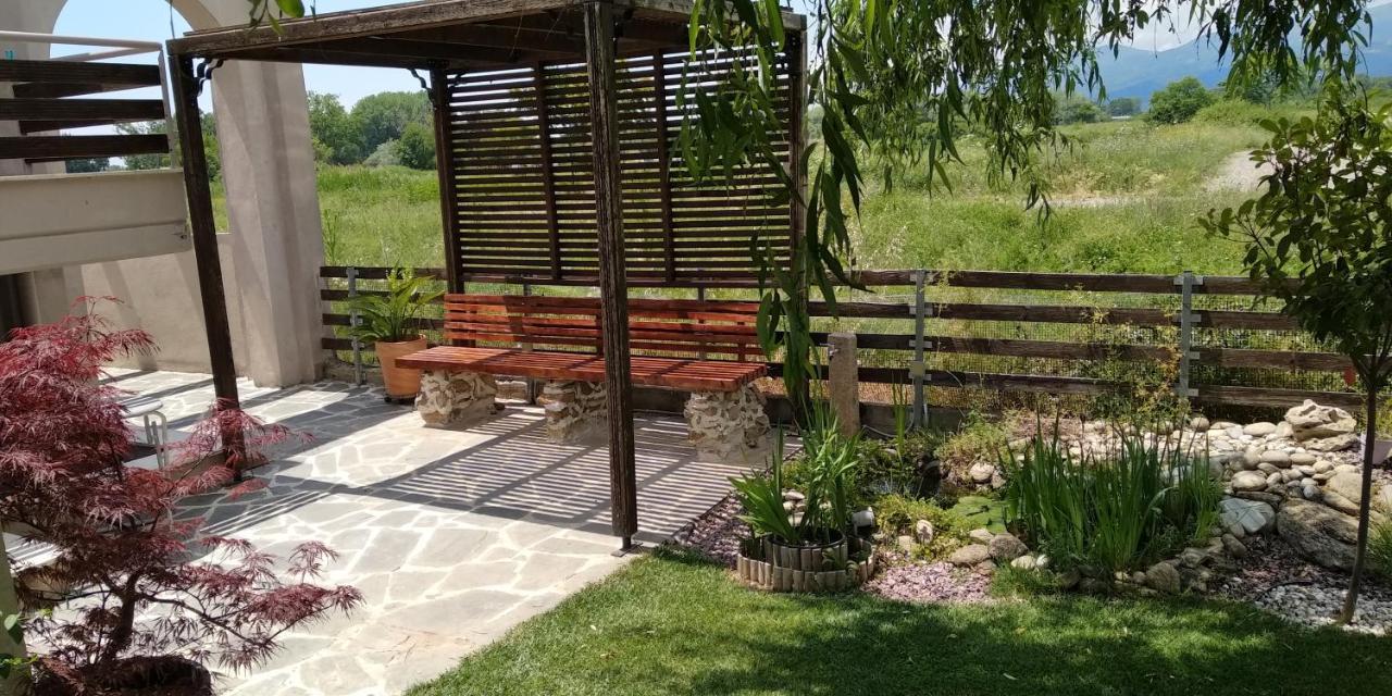 Guesthouse With Garden Komotiní Extérieur photo